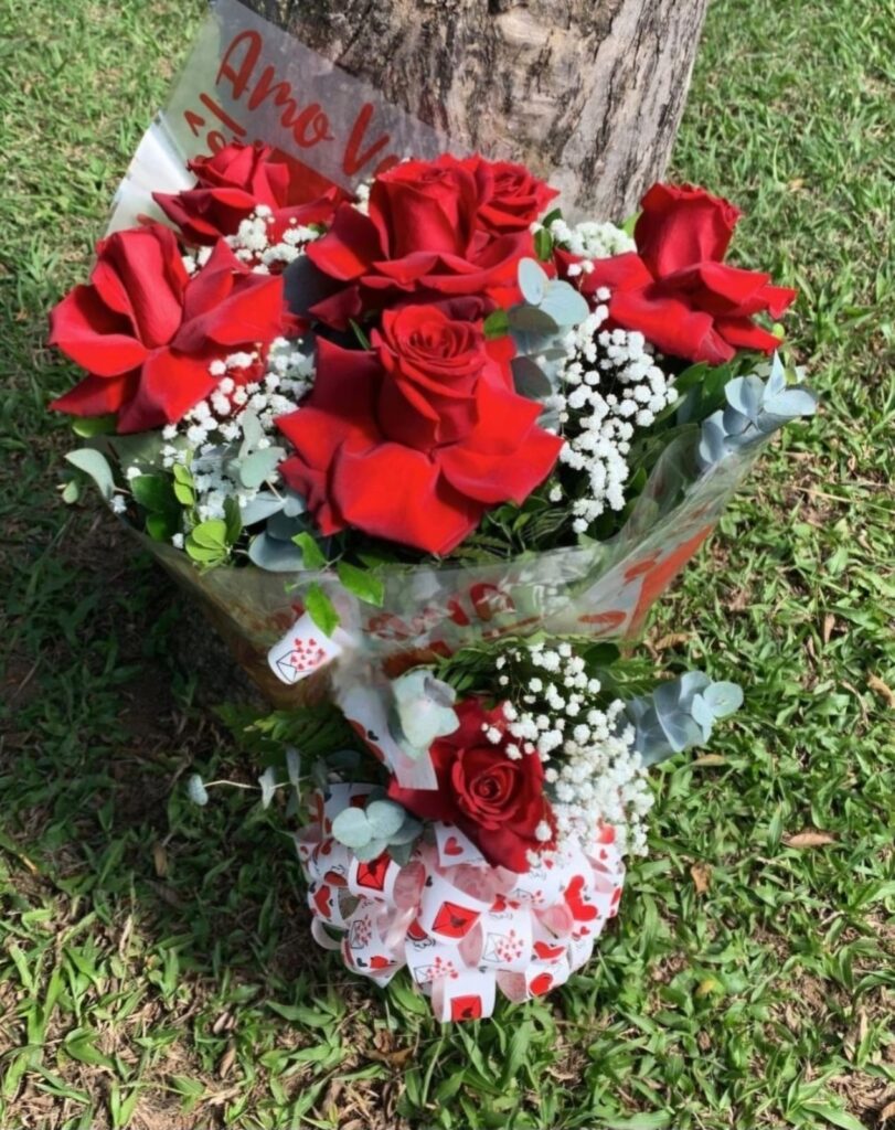 Buquê 6 Rosas Colombianas